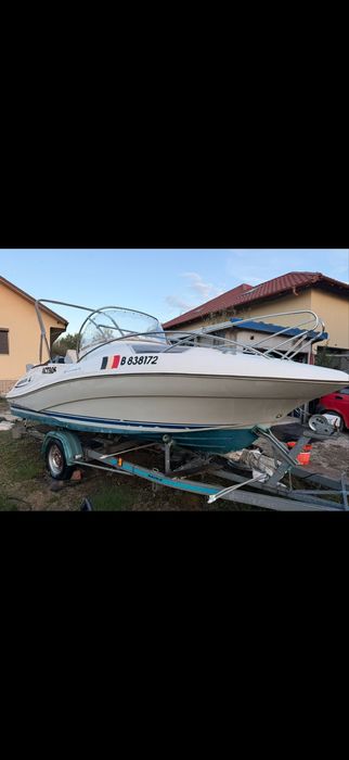 Barca quicksilver cu peridoc