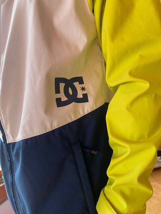 Сноуборд якета и панталони на ниски цени