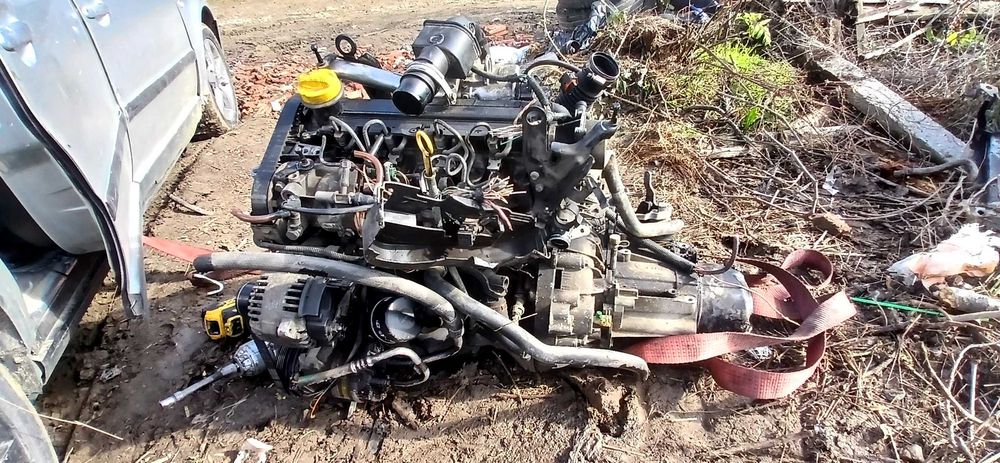 Обурудван двигател рено меган 1.5 дци хецбек