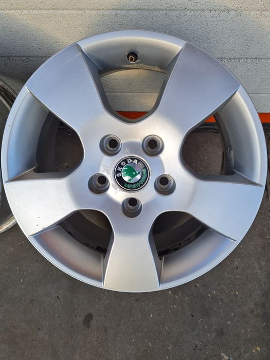 Оригинални джанти за ШКОДА SKODA VW SEAT AUDI R15 5x112 ET38 6.5J