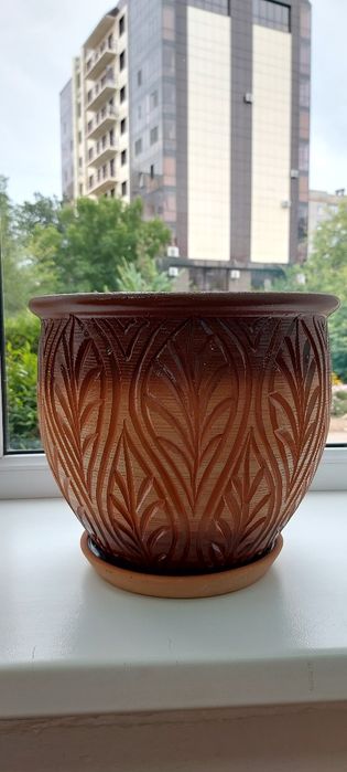 Керамический горшок для растений
