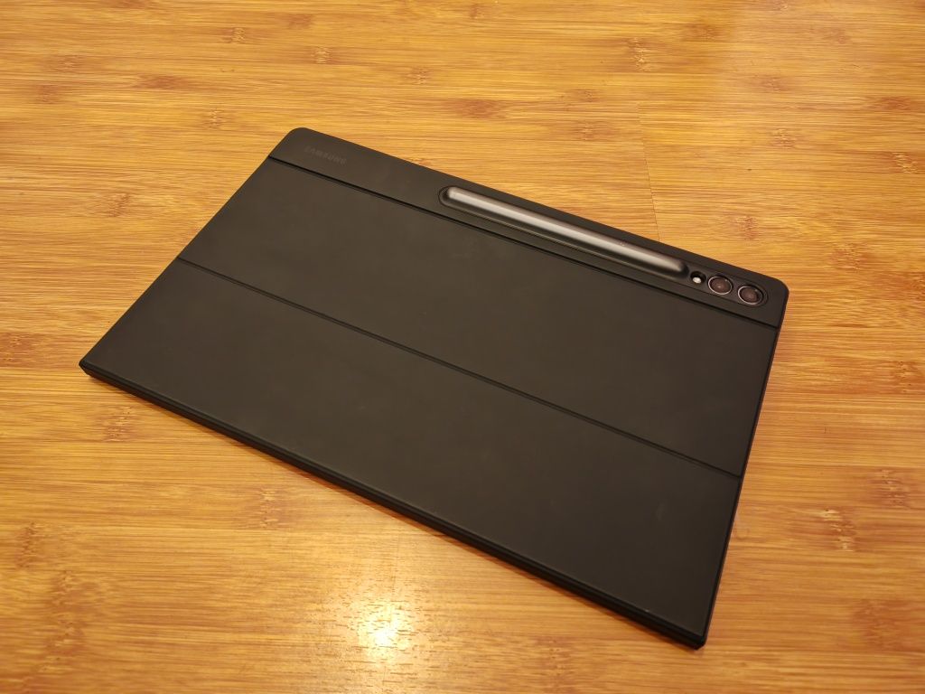 Samsung Galaxy Tab S9 Ultra + Husa originala cu tastatura