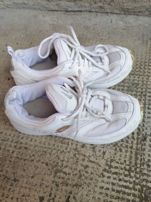 adidasi loto marimea 36