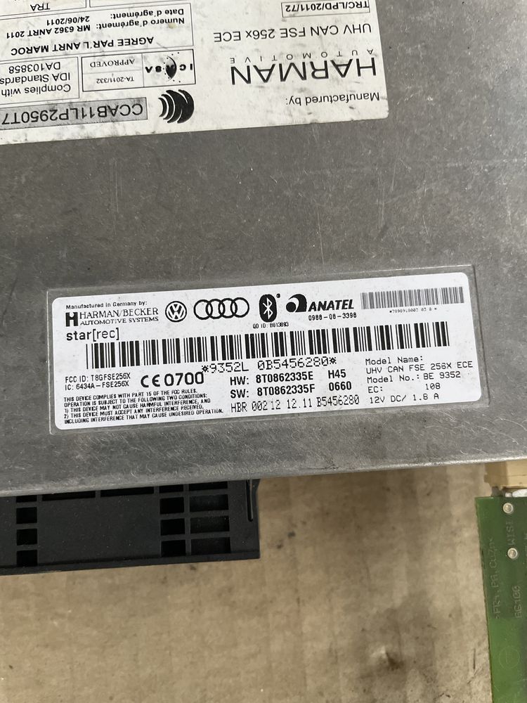 Modul bluetooth Audi A4 B8 / A5 Cod OEM : 8T0862335E / 8T0862335F