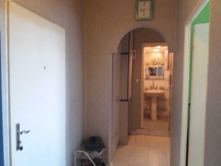 Продава се Двустаен апартамент в Гулянци - 58 кв.м за 518 €/кв.м - Снимка #8