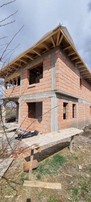 Investitie ! Proiect in executie ! Casa 110 mp utili, teren 460 mp, De