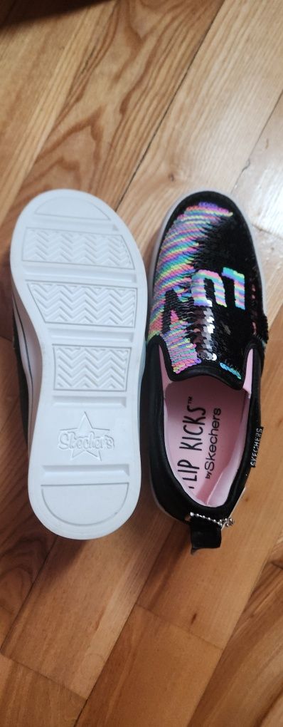 Детская обувь skechers