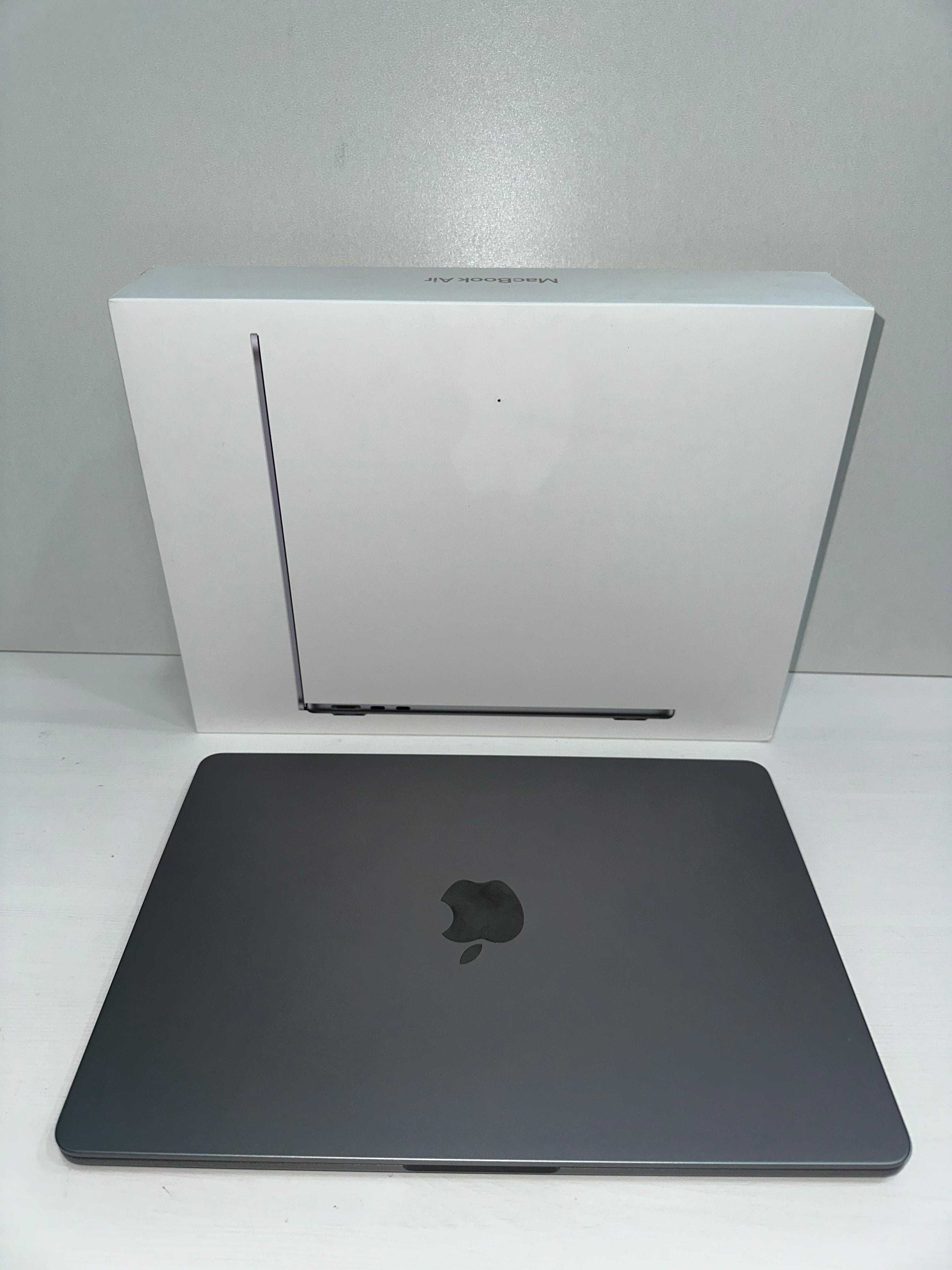 Mackbook Air 256Gb (M2, 2022 г.)