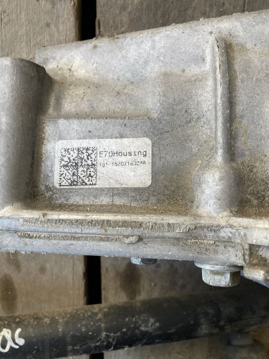 Cutie transfer Bmw X5 E70 cardan mic grup mic