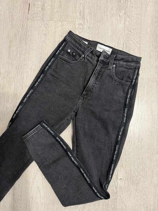 дънки Calvin Klein