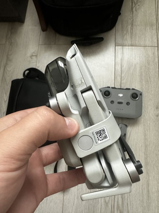 Drona Dji mini 2 fly more combo