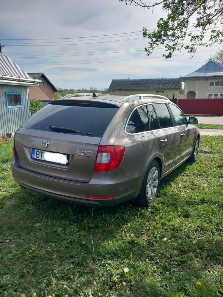 Skoda Superb Combi