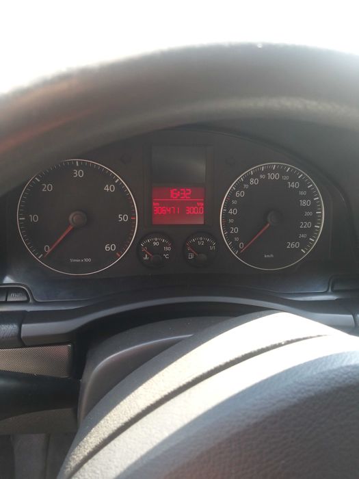 Golf 5 1.9tdi 105cp