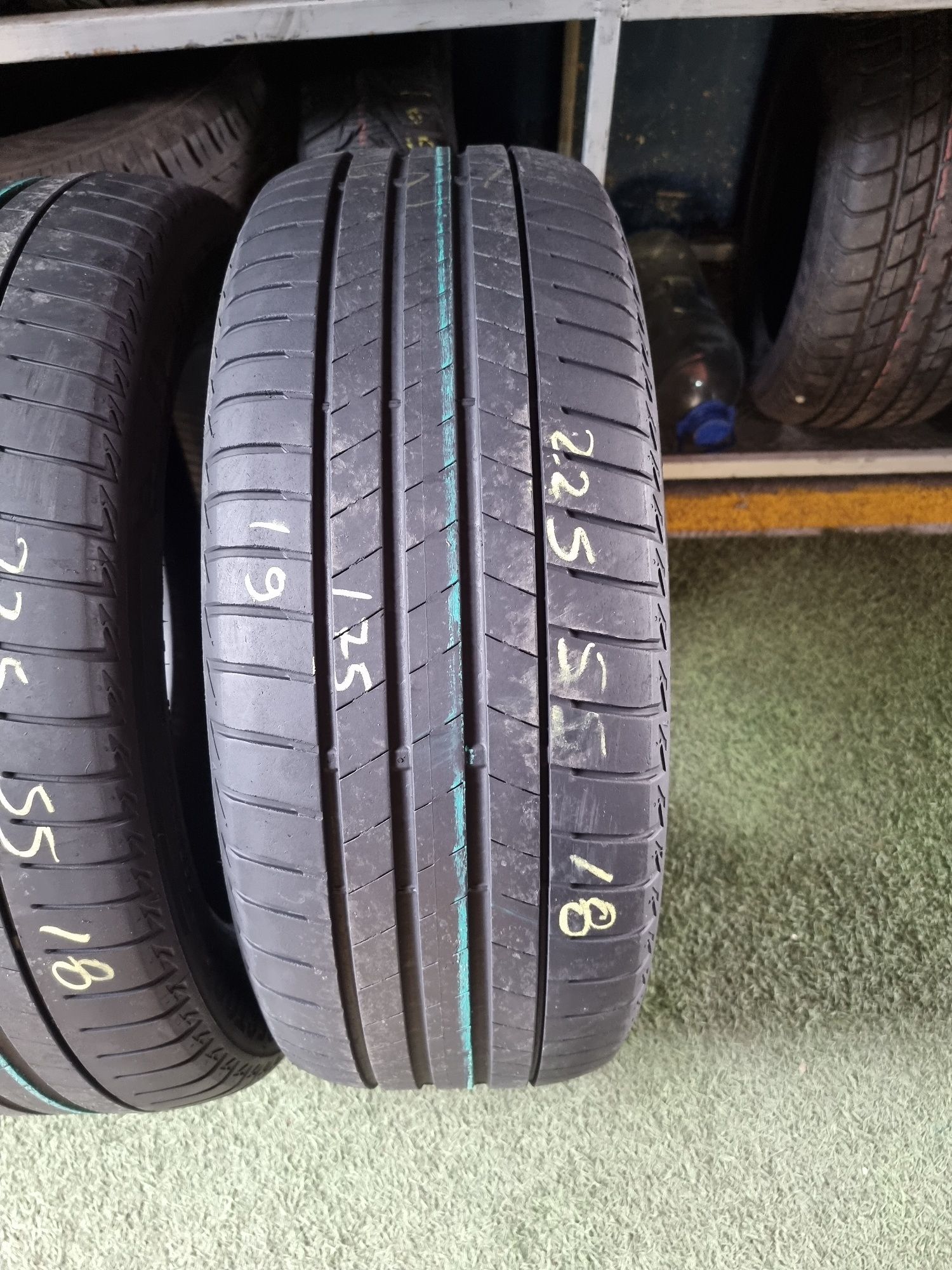 225.55.18 bridgestone o bucată