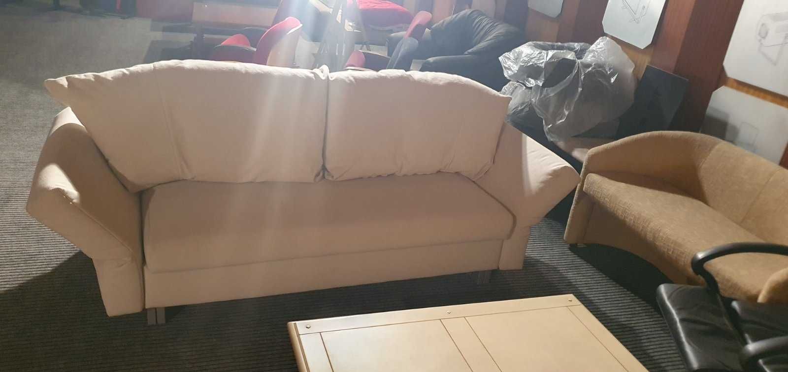 Италиански разтегателен диван
