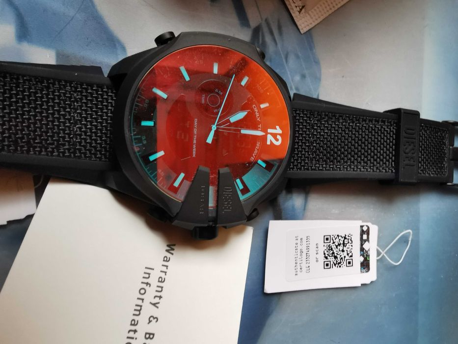 Часовник Дизел DZ4548