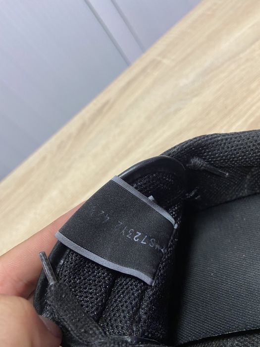 Оригинални маратонки Valentino