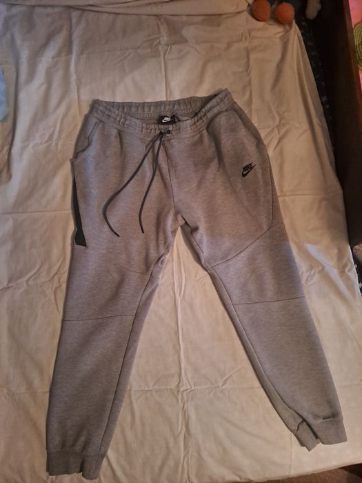 Анцузи Adidas ,H/M запазени