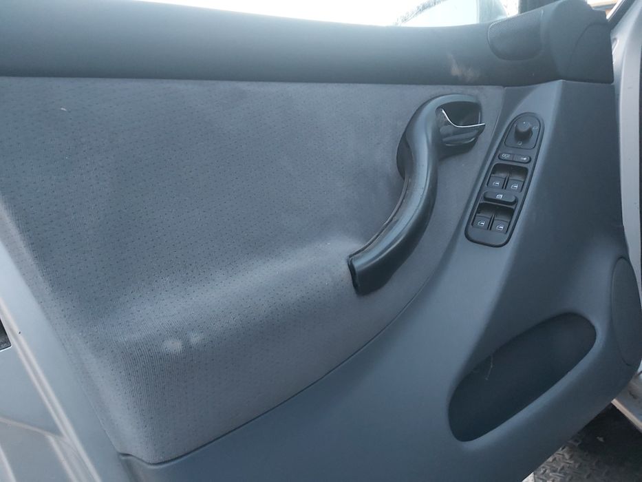 Сеат Толедо 1.9 TDI  90 к.с 2001 година