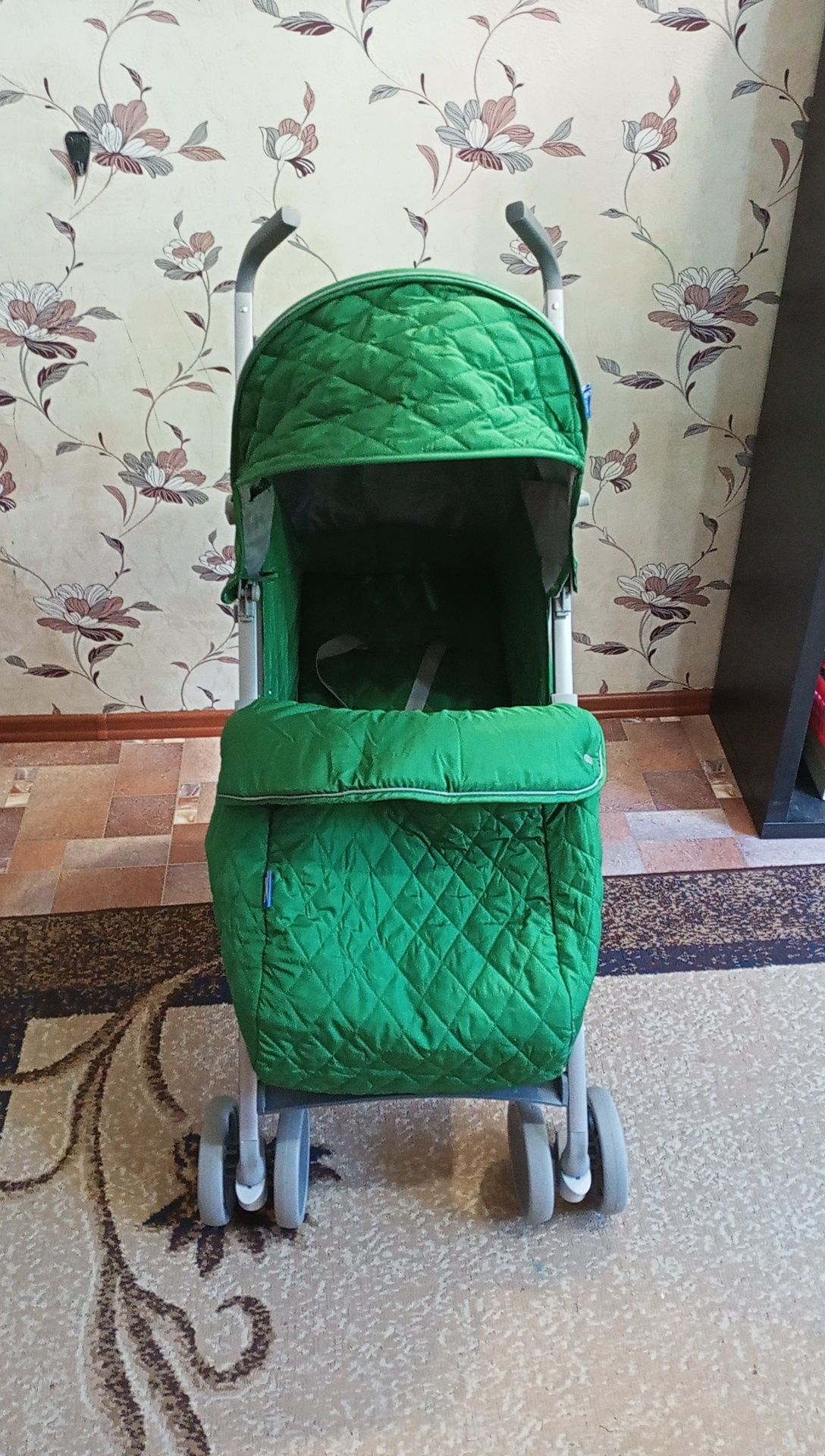 Продам детскую коляску (костыльки), производство Италия