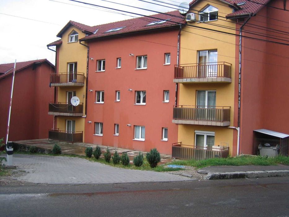 PF dau in chirie ap. 1 camera,Cluj, Fagului 28