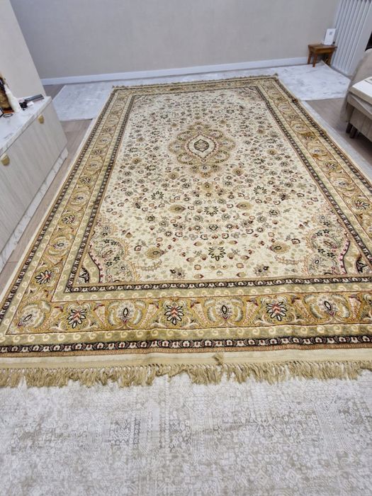 Продам ковер 2,5х4