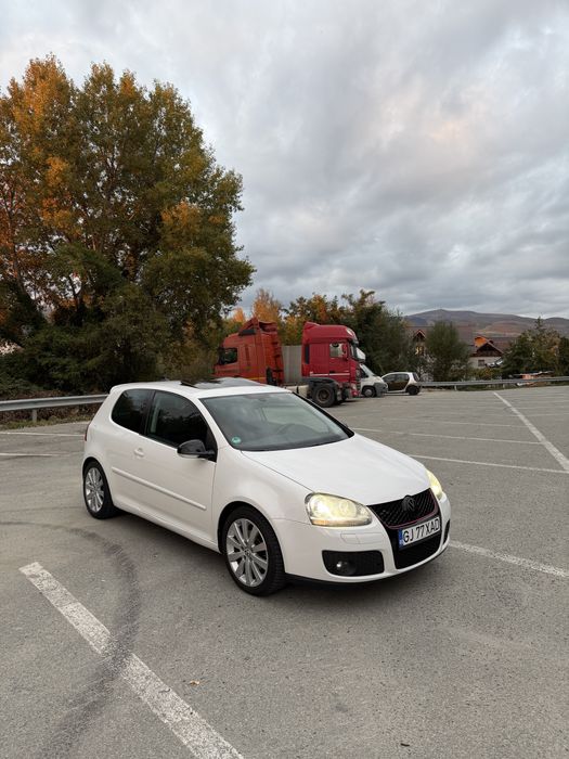 Golf 5 1.6 MPI GT R line R32