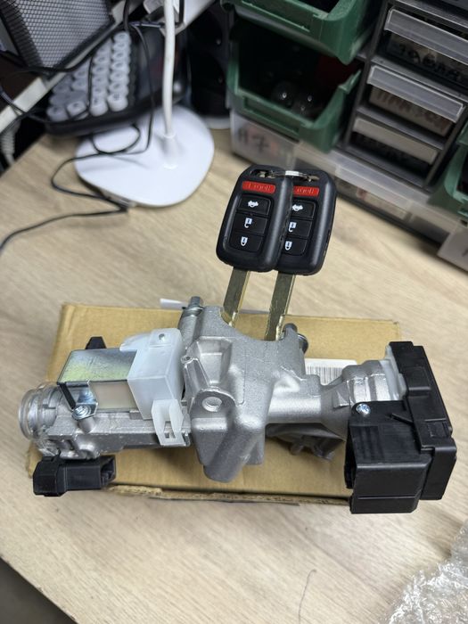 Клеморед + 2 ключа Хонда (2002 - 2011)