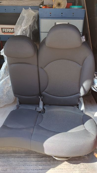 Салон за Мини Купър Кънтримен