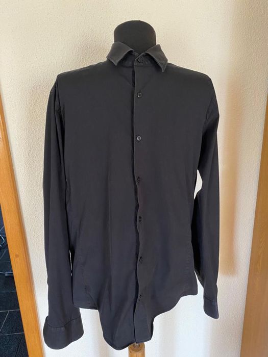 Camasa Calvin Klein si Zara
