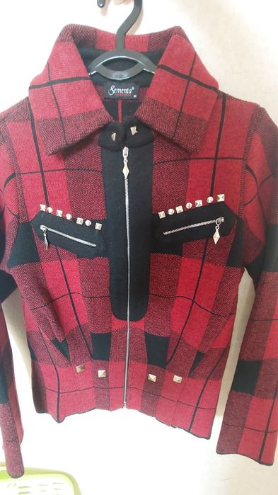 Осенне-весенняя куртка-пиджак или кардиган