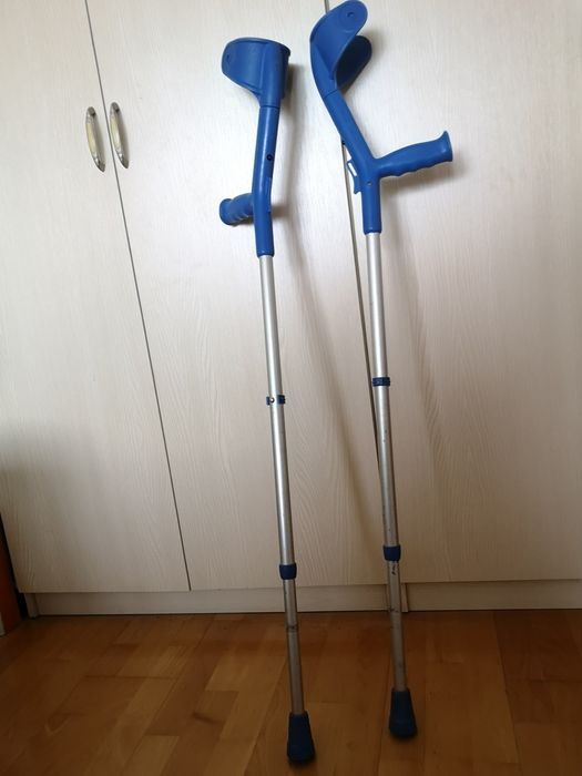 Set carje ergonomice omologate reglabile