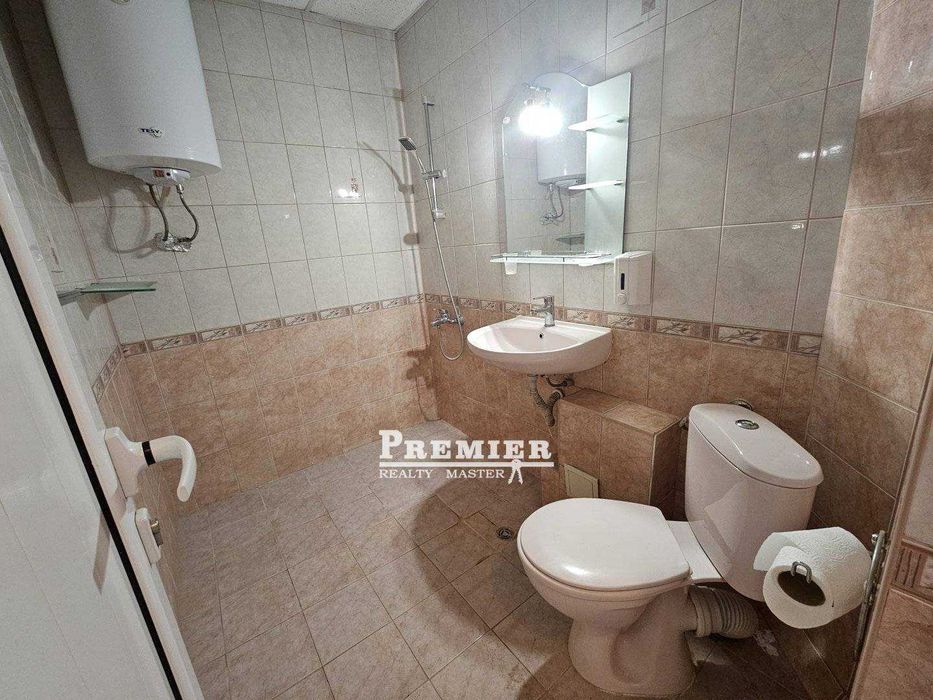 Продава се Тристаен апартамент в Бургас, Акациите - 71 кв.м за 2575 €/кв.м - Снимка #21