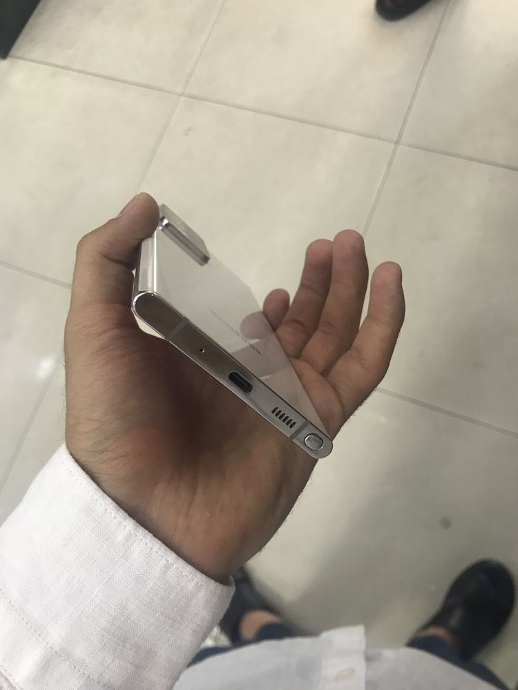 Samsung Note 20 ultra srocna sotiladi