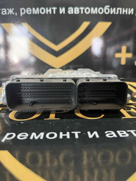 Блок ECU / Управляващ блок на двигателя BMW 8576341