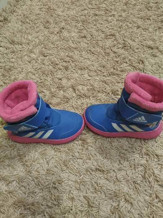 Ботуши, апрески Adidas с Елза и Ана Frozen 29 номер