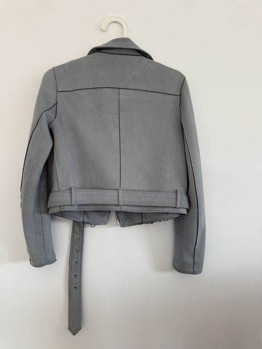 Късо велурено яке Zara