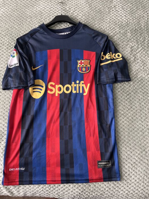 Vand tricou Fc Barcelona cu Lewandowski