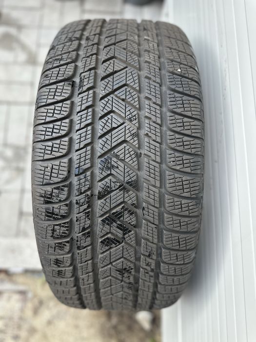 2 anvelope iarna 305/35 R21 2 anvelope iarna 275/40 R21