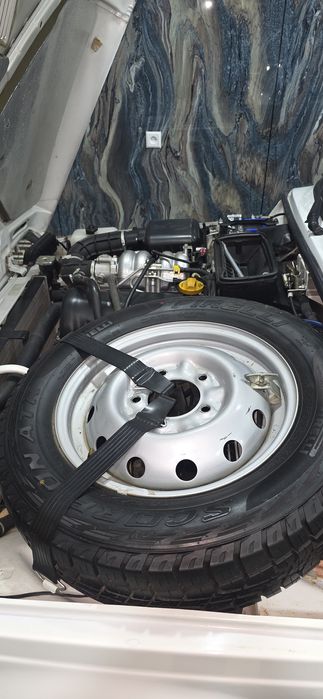 LADA NIVA 5 eshilik 4x4