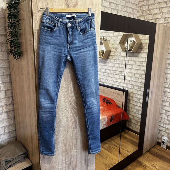 Дънки Calvin Klein