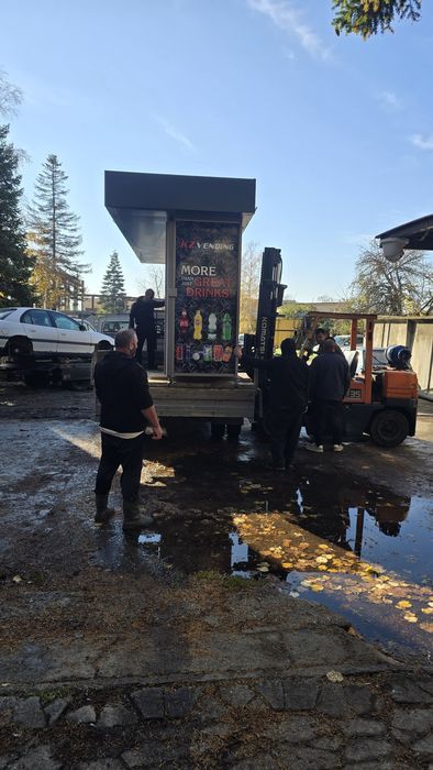 Четворна кутия за вендинг автомат