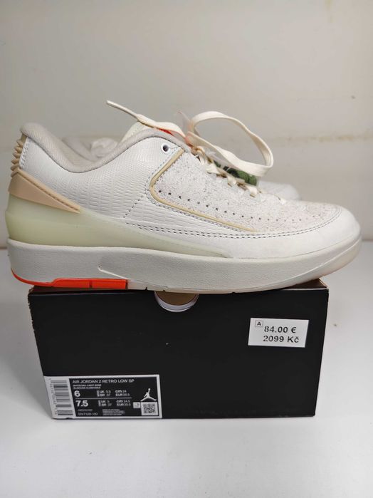 Nike Jordan Retro  Low Sp