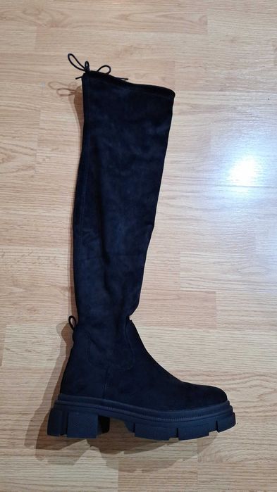 Vând cizme mărimea 36