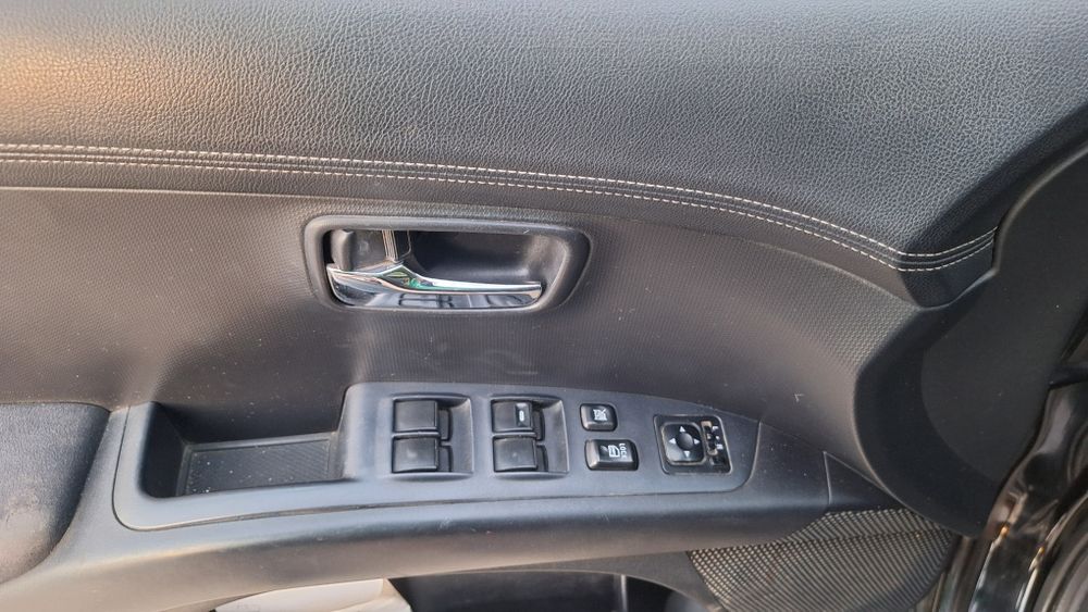 Citroen C-Croser 2.2HDI 156кс 4х4 на части