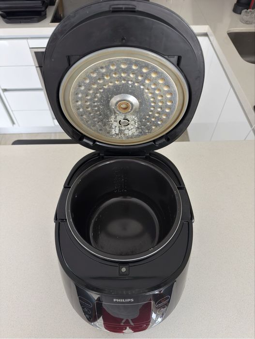 Спешно! Мултикукър Philips HD4749