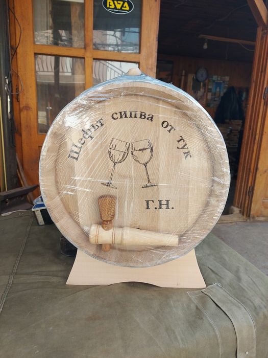 Дъбови бъчви от производител