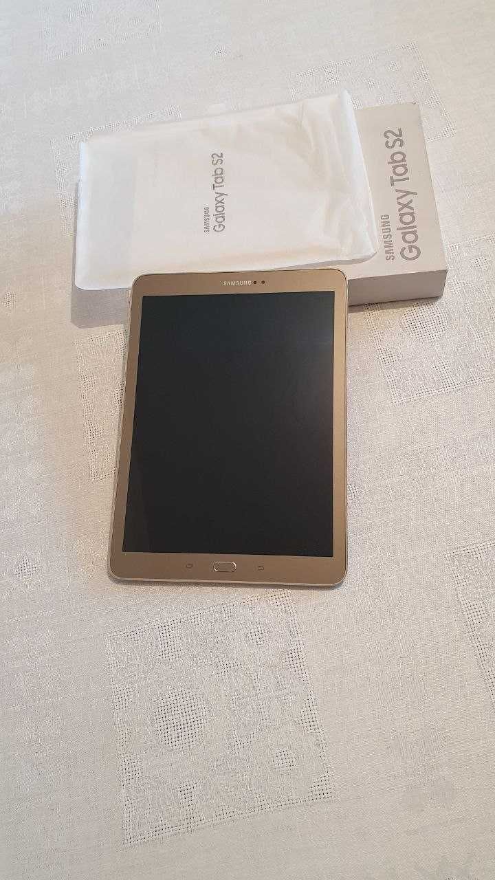 Планшет Samsung Galaxy Tab S2 9.7  WiFi + LTE