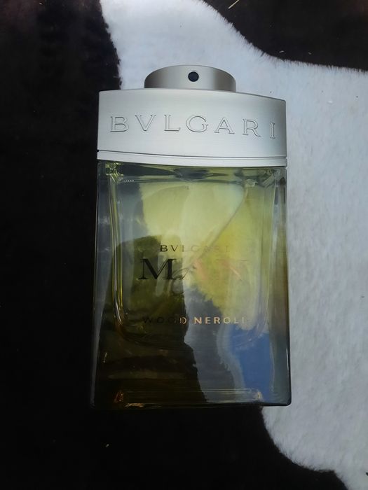 Vând parfumuri Bvlgari