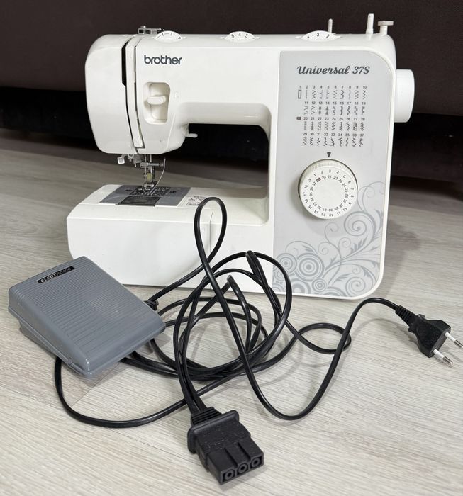 Швейная машина brother